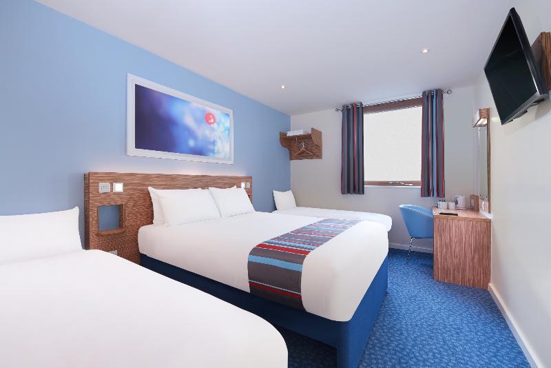 Travelodge London Richmond Central Buitenkant foto
